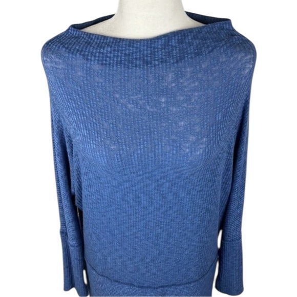 Bobeau Blue Slouchy Knit Tunic Top Size Small - Picture 2 of 8